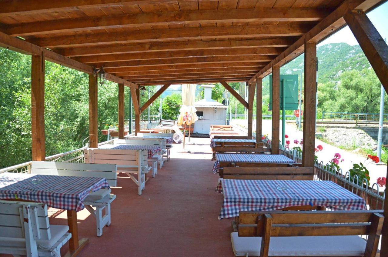 Hotel Pelikan Virpazar Exteriér fotografie
